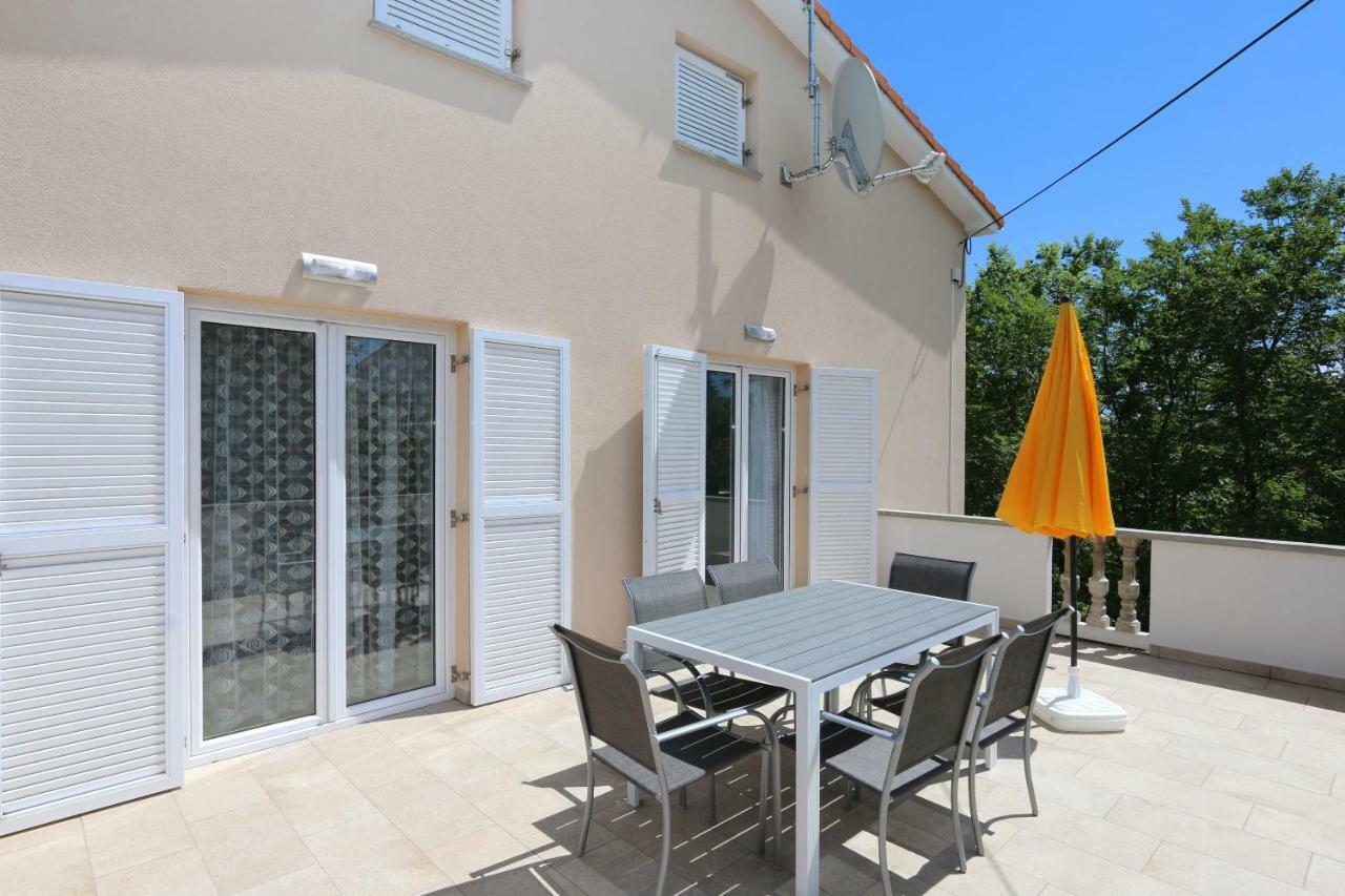 שילו Apartments Mihalic מראה חיצוני תמונה